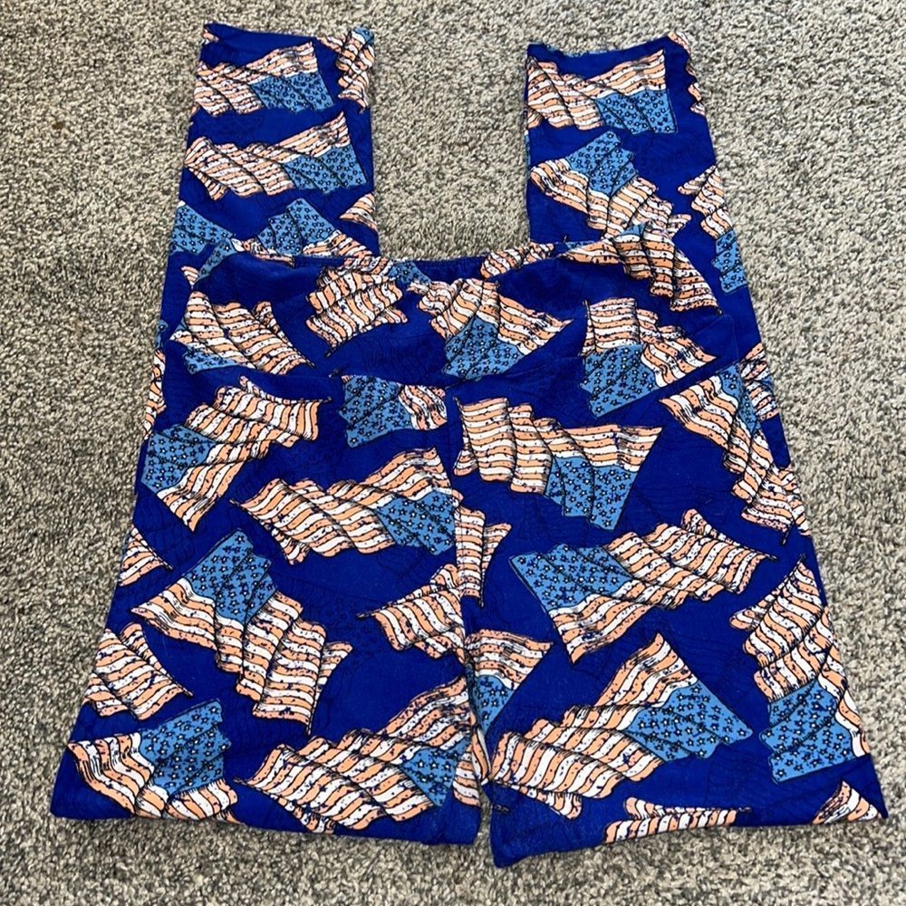 LuLaRoe American Flag Leggings